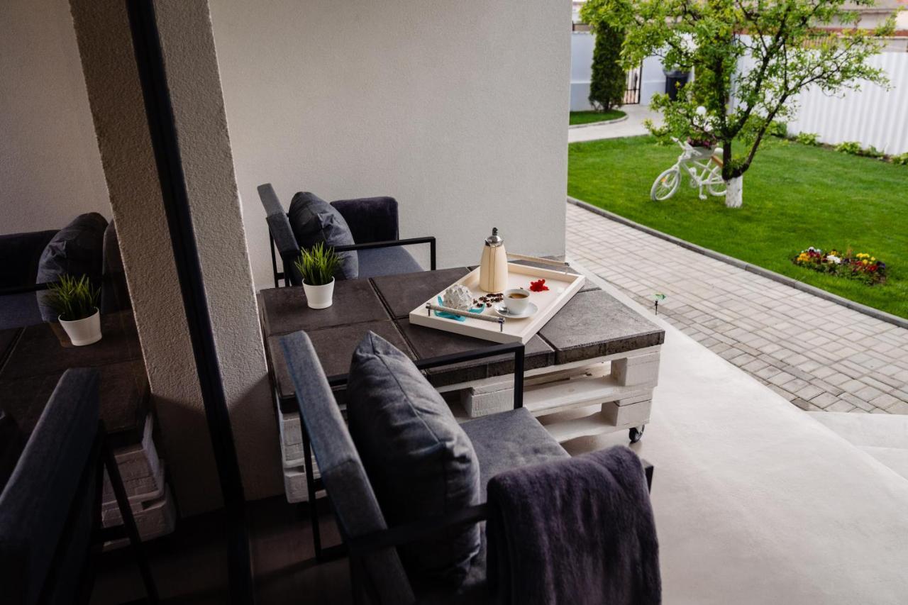 Nb Boutique Hotel Тузла Екстериор снимка