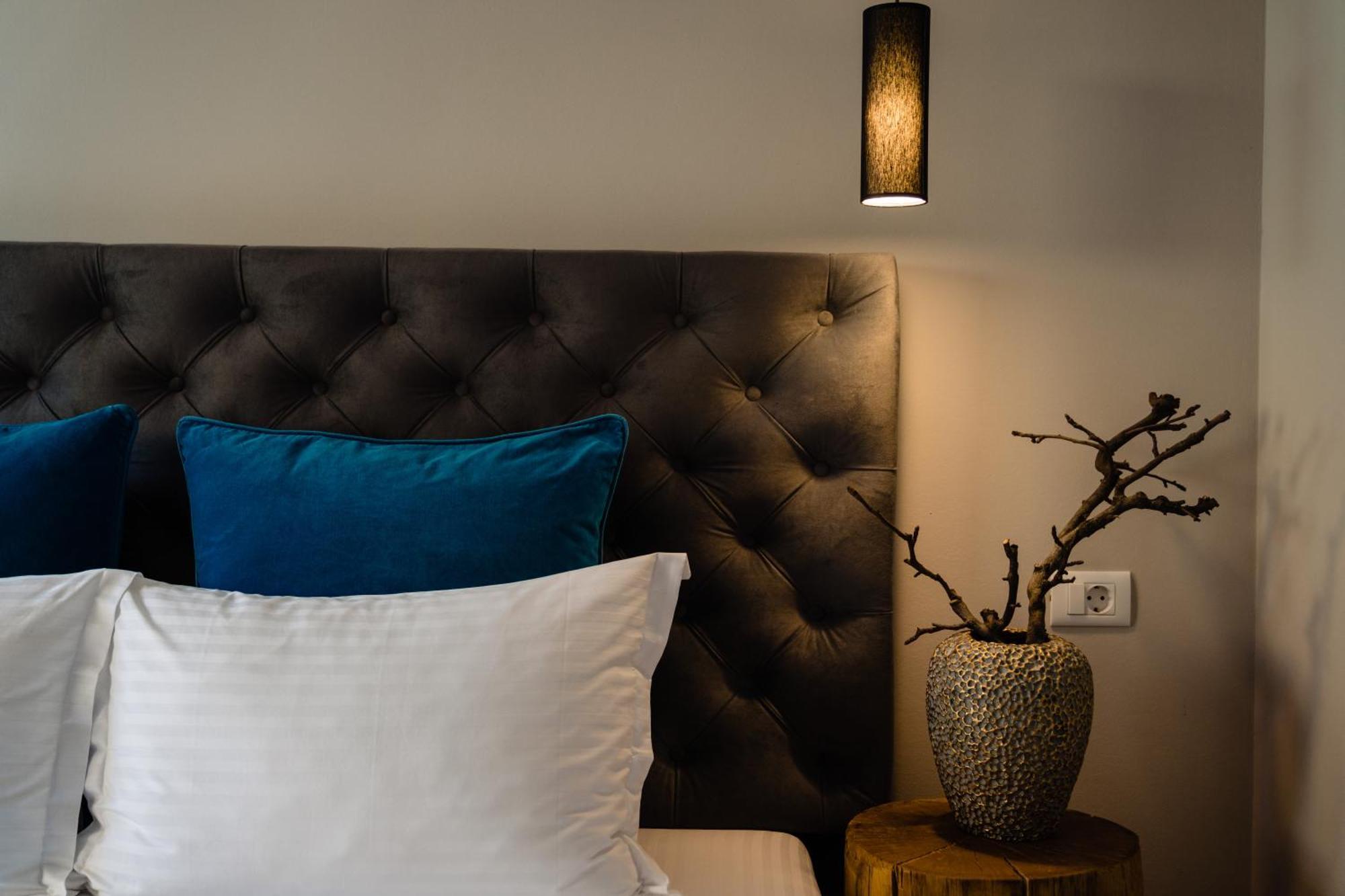 Nb Boutique Hotel Тузла Екстериор снимка