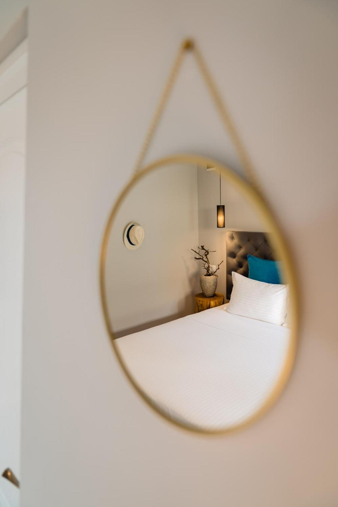 Nb Boutique Hotel Тузла Екстериор снимка