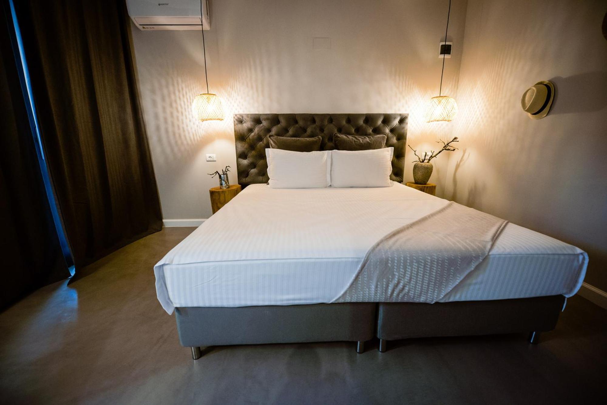 Nb Boutique Hotel Тузла Екстериор снимка