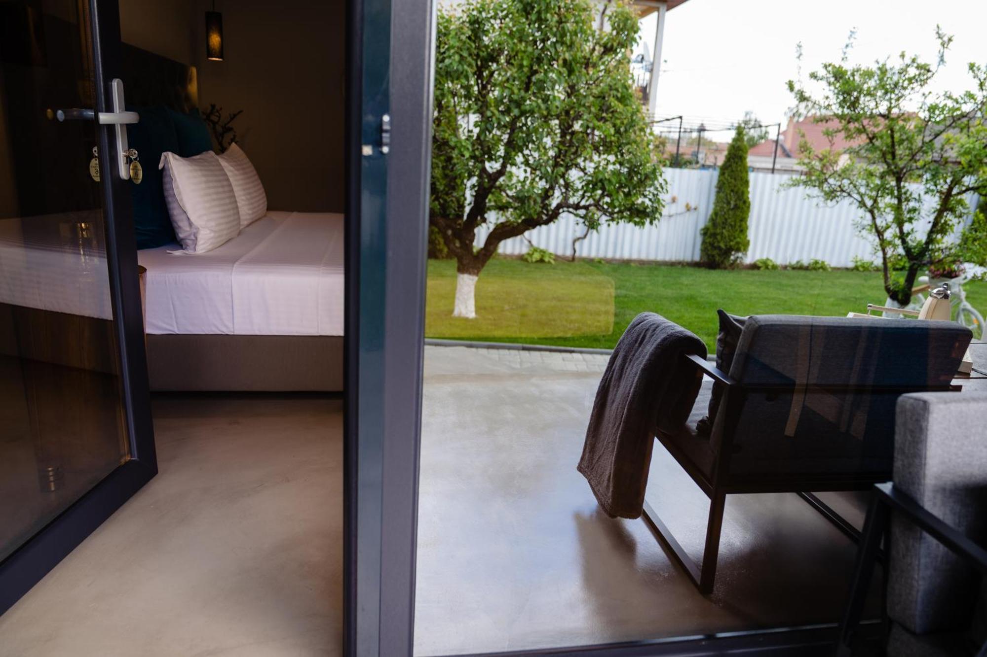 Nb Boutique Hotel Тузла Екстериор снимка