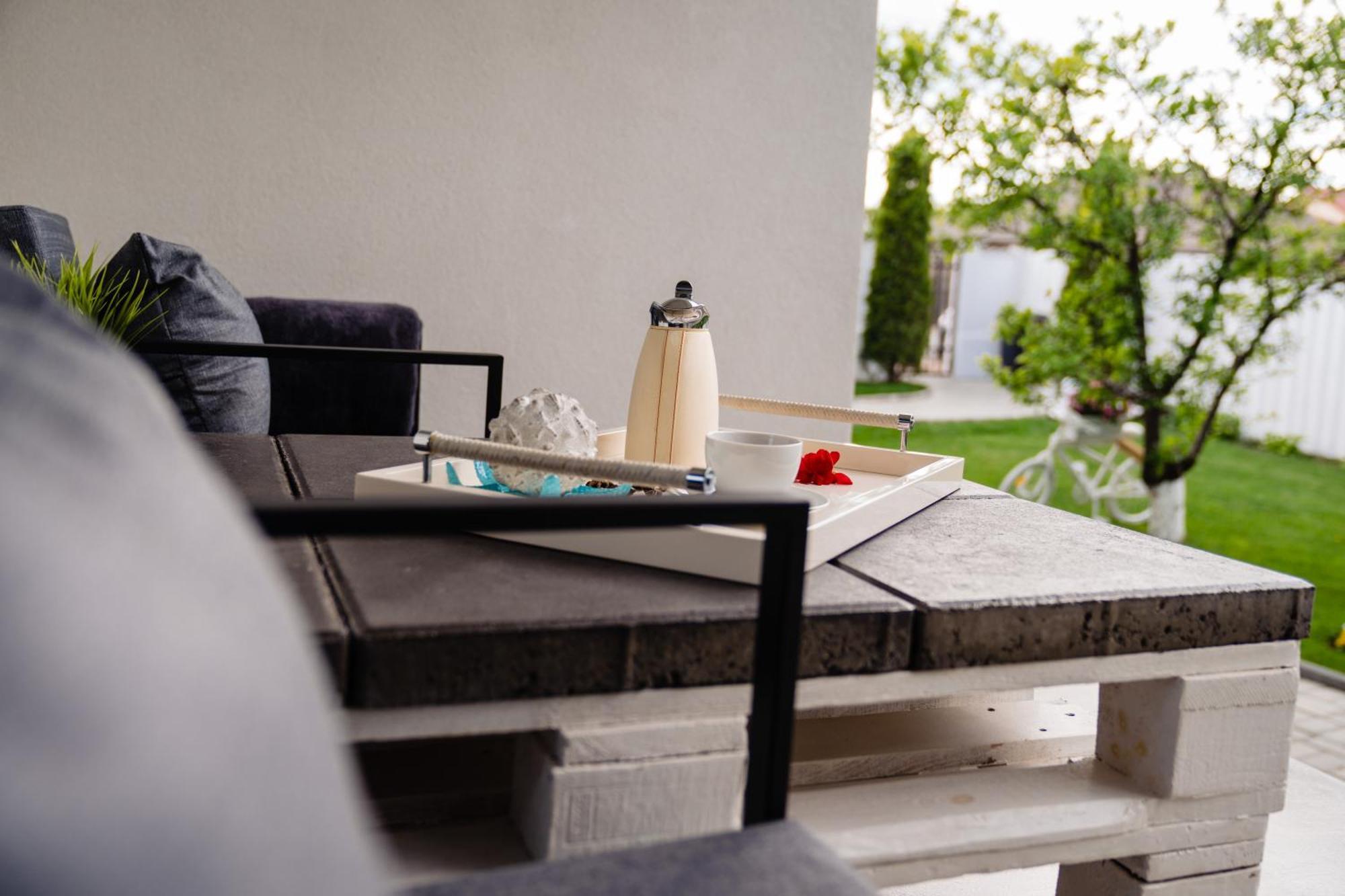 Nb Boutique Hotel Тузла Екстериор снимка